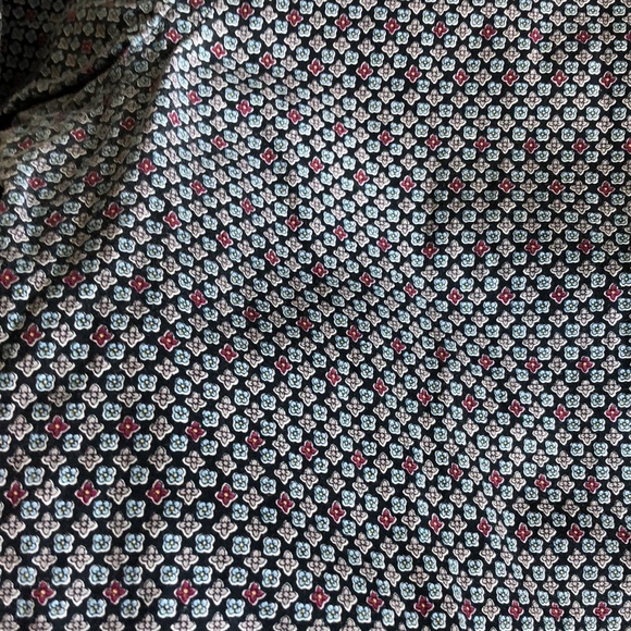 Club Monaco L/S button down shirt - Picture 3 of 10